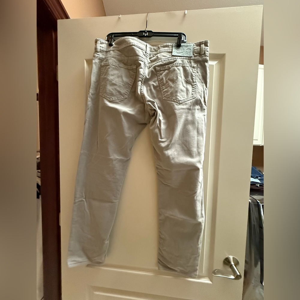 Jacob Cohen taupe size 40